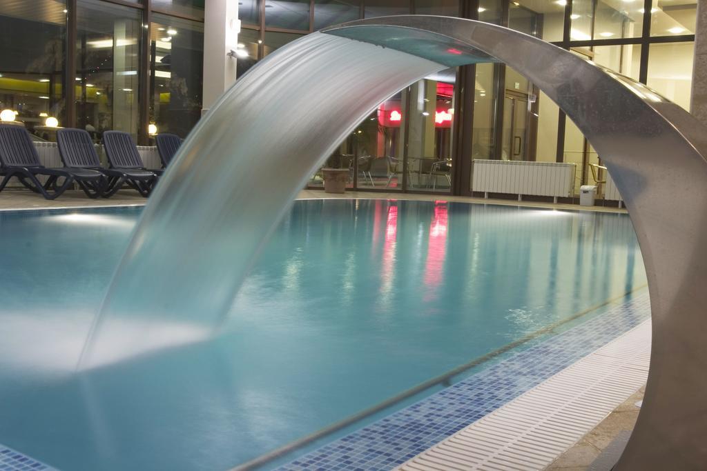 Devin Spa Hotel Bagian luar foto